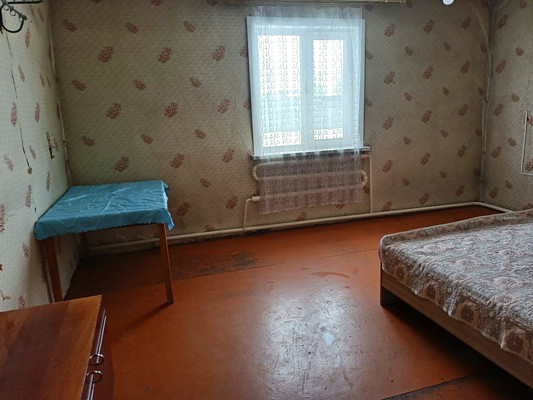 Продам трехкомнатную (3-комн.) квартиру, Садовая ул, 8, Кутулик п