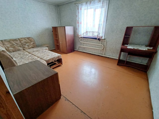 Продам трехкомнатную (3-комн.) квартиру, Садовая ул, 8, Кутулик п