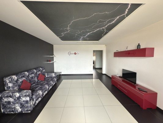 Продам двухкомнатную (2-комн.) квартиру, Тагилстроевская ул, 21, Нижний Тагил г