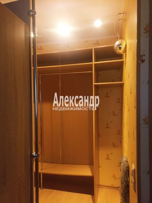 Продам однокомнатную (1-комн.) квартиру, Наличная ул, 36к4, Санкт-Петербург г