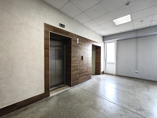 Сдам офисное помещение 48,9 м2, Ленина пр-кт, 24/8, Екатеринбург г