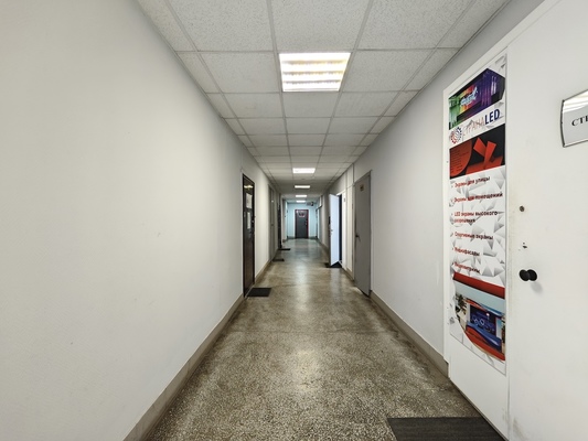 Сдам офисное помещение 48,9 м2, Ленина пр-кт, 24/8, Екатеринбург г