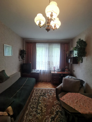 Продам однокомнатную (1-комн.) квартиру, 11-я Парковая ул, 34, Москва г