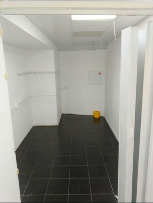 Продам коммерческое помещение 107 м2, Земляной Вал ул, 2, Москва г