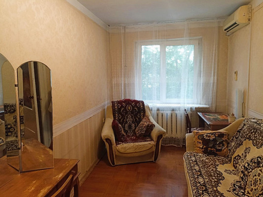 Продам двухкомнатную (2-комн.) квартиру, Молодежная ул, 23Б, Краснодар г