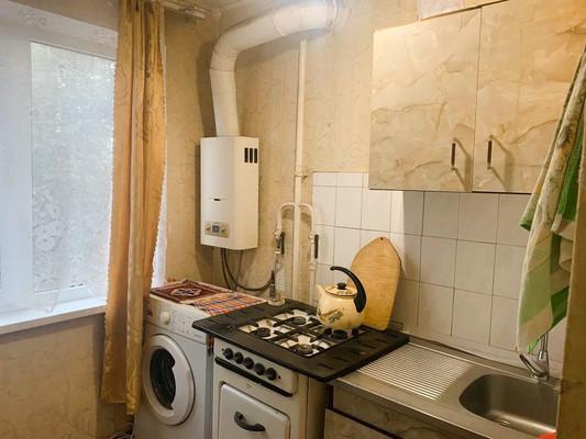 Продам двухкомнатную (2-комн.) квартиру, Молодежная ул, 23Б, Краснодар г