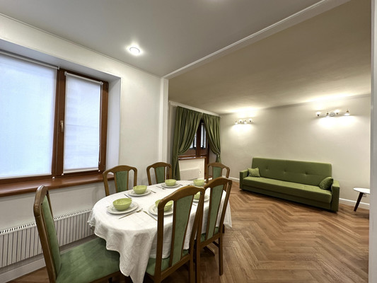 Продам многокомнатную квартиру, Чистопольская ул, 10/8, Казань г