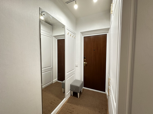 Продам многокомнатную квартиру, Чистопольская ул, 10/8, Казань г