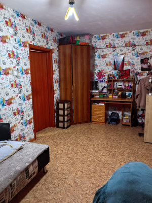 Продам однокомнатную (1-комн.) квартиру, Радужный кв-л, 1, Черемхово г
