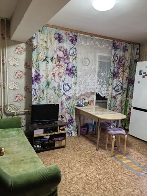Продам однокомнатную (1-комн.) квартиру, Радужный кв-л, 1, Черемхово г
