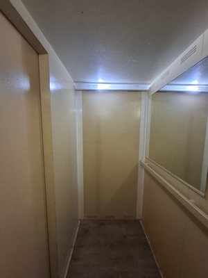 Продам многокомнатную квартиру, 34-й мкр, 15Г, Октябрьский г