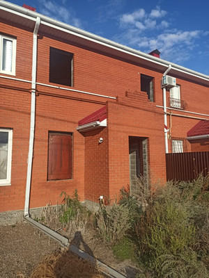 Продам таунхаус, Мира пр-кт, 116/9, Волгодонск г, 0 км от города