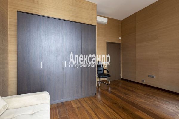 Продам двухкомнатную (2-комн.) квартиру, Парадная ул, 3к2, Санкт-Петербург г