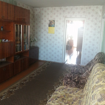 Продам трехкомнатную (3-комн.) квартиру, Авангардная ул, 10, Нижний Новгород г