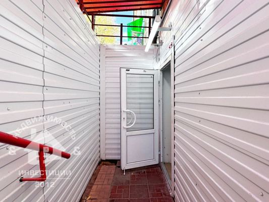 Продам торговое помещение 233,3 м2, Первомайский (Первомайский р-н) пр-кт, 30, Петрозаводск г