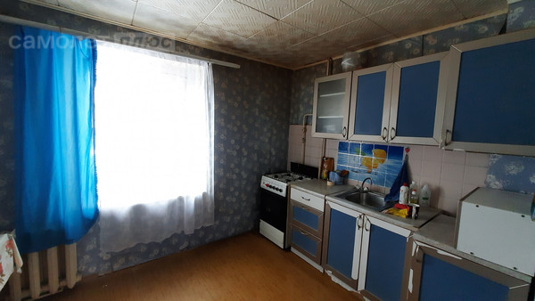 Продам трехкомнатную (3-комн.) квартиру, Молодежная ул, 3, Семеновка с