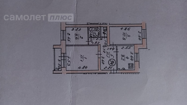 Продам трехкомнатную (3-комн.) квартиру, Молодежная ул, 3, Семеновка с