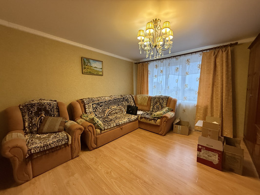 Продам трехкомнатную (3-комн.) квартиру, Брембольская ул, 28, Переславль-Залесский г
