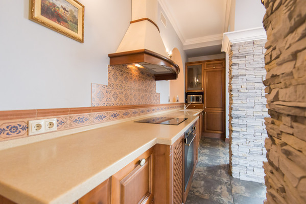 Продам трехкомнатную (3-комн.) квартиру, Семашко пер, 48А, Ростов-на-Дону г