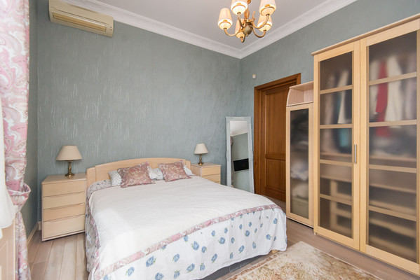 Продам трехкомнатную (3-комн.) квартиру, Семашко пер, 48А, Ростов-на-Дону г