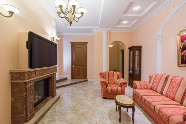 Продам трехкомнатную (3-комн.) квартиру, Семашко пер, 48А, Ростов-на-Дону г