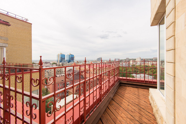 Продам трехкомнатную (3-комн.) квартиру, Семашко пер, 48А, Ростов-на-Дону г
