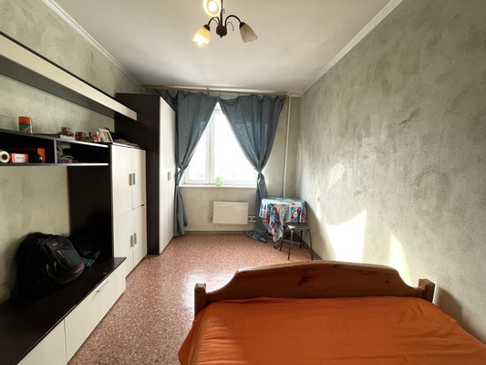 Продам двухкомнатную (2-комн.) квартиру, Маршала Савицкого ул, 22к2, Москва г