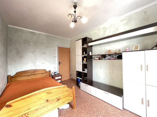 Продам двухкомнатную (2-комн.) квартиру, Маршала Савицкого ул, 22к2, Москва г