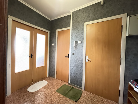 Продам двухкомнатную (2-комн.) квартиру, Маршала Савицкого ул, 22к2, Москва г