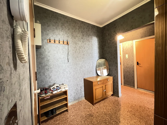 Продам двухкомнатную (2-комн.) квартиру, Маршала Савицкого ул, 22к2, Москва г