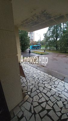 Продам двухкомнатную (2-комн.) квартиру, Токарева ул, 6, Сестрорецк г