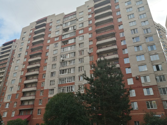 Продам трехкомнатную (3-комн.) квартиру, Пулковская ул, 6к3, Санкт-Петербург г