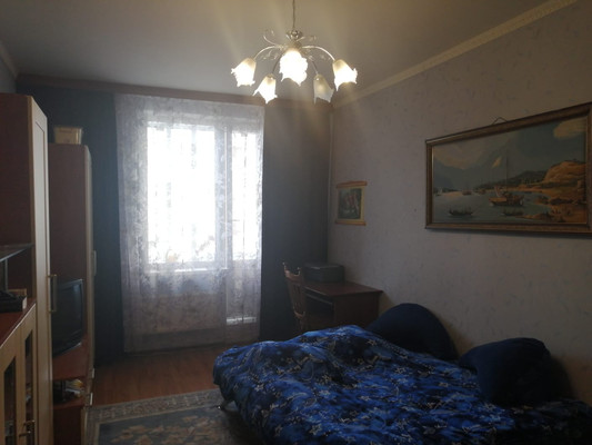 Продам трехкомнатную (3-комн.) квартиру, Пулковская ул, 6к3, Санкт-Петербург г