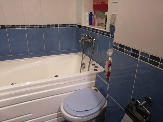 Продам трехкомнатную (3-комн.) квартиру, Пулковская ул, 6к3, Санкт-Петербург г