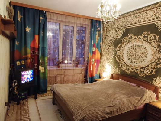 Продам трехкомнатную (3-комн.) квартиру, Пулковская ул, 6к3, Санкт-Петербург г