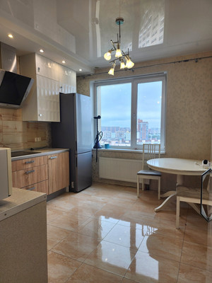 Сдам однокомнатную (1-комн.) квартиру, Большевиков пр-кт, 7к3, Санкт-Петербург г