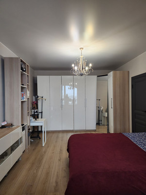 Сдам однокомнатную (1-комн.) квартиру, Большевиков пр-кт, 7к3, Санкт-Петербург г