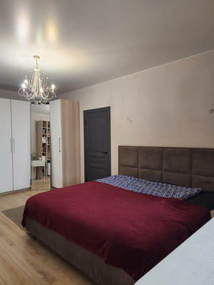 Сдам однокомнатную (1-комн.) квартиру, Большевиков пр-кт, 7к3, Санкт-Петербург г