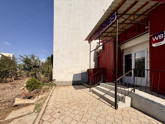 Продам коммерческое помещение 85,8 м2, Набережная ул, 7, Саки г