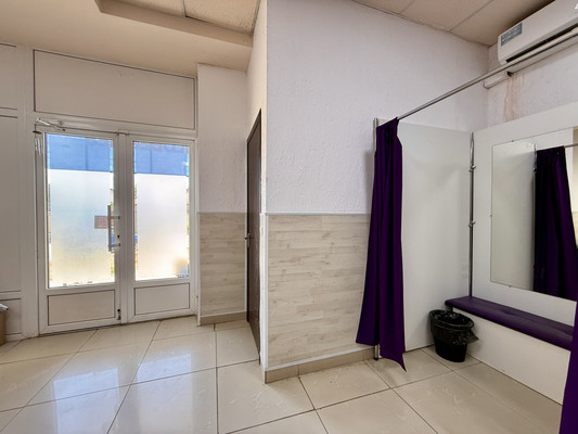 Продам коммерческое помещение 85,8 м2, Набережная ул, 7, Саки г