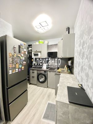 Продам однокомнатную (1-комн.) квартиру, Лиговский пр-кт, д. 142, Санкт-Петербург г