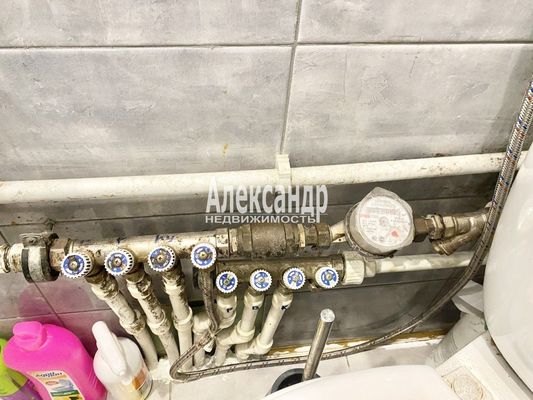 Продам однокомнатную (1-комн.) квартиру, Лиговский пр-кт, д. 142, Санкт-Петербург г