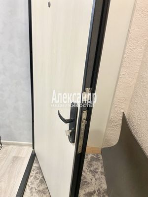Продам однокомнатную (1-комн.) квартиру, Лиговский пр-кт, д. 142, Санкт-Петербург г