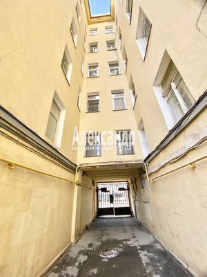 Продам однокомнатную (1-комн.) квартиру, Лиговский пр-кт, д. 142, Санкт-Петербург г