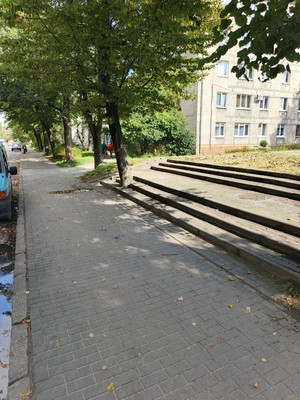 Продам торговое помещение 30 м2, Коммунистическая ул, 37, Калининград г