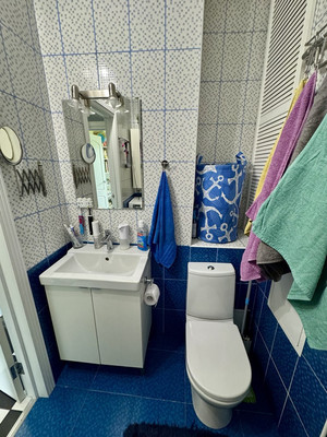 Продам двухкомнатную (2-комн.) квартиру, Объездная дорога ул, 1, Сосновый Бор п