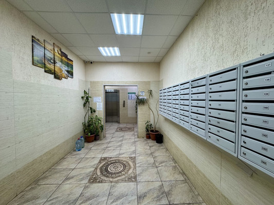 Продам двухкомнатную (2-комн.) квартиру, Объездная дорога ул, 1, Сосновый Бор п