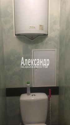 Продам однокомнатную (1-комн.) квартиру, Шоссейная ул, 37, Петровское п