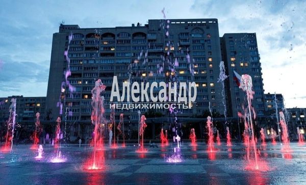 Продам двухкомнатную (2-комн.) квартиру, Колпинская ул, 42, Колпино г