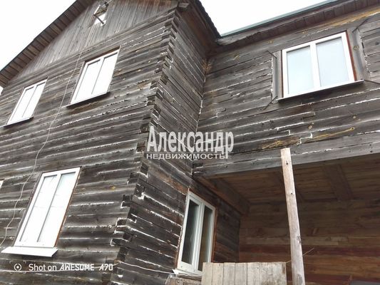 Продам дом, 337, Волхов п, 120 км от города